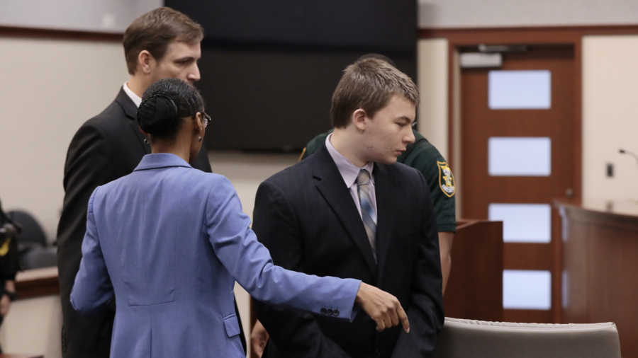 Florida Teen Pleads Guilty to Fatally Stabbing Classmate
