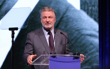 Alec Baldwin Scheduled for Court on Charges in Set Death