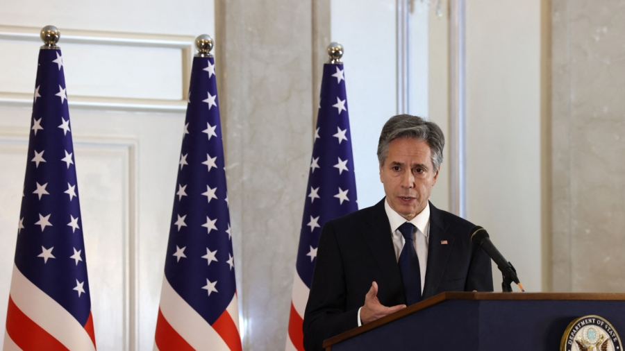 'Unacceptable': Blinken Postpones Beijing Trip Over Chinese Spy Balloon Violation