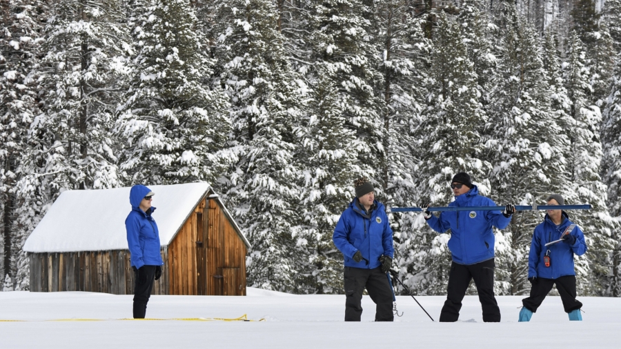 California Snowpack Continues to Rise: Officials
