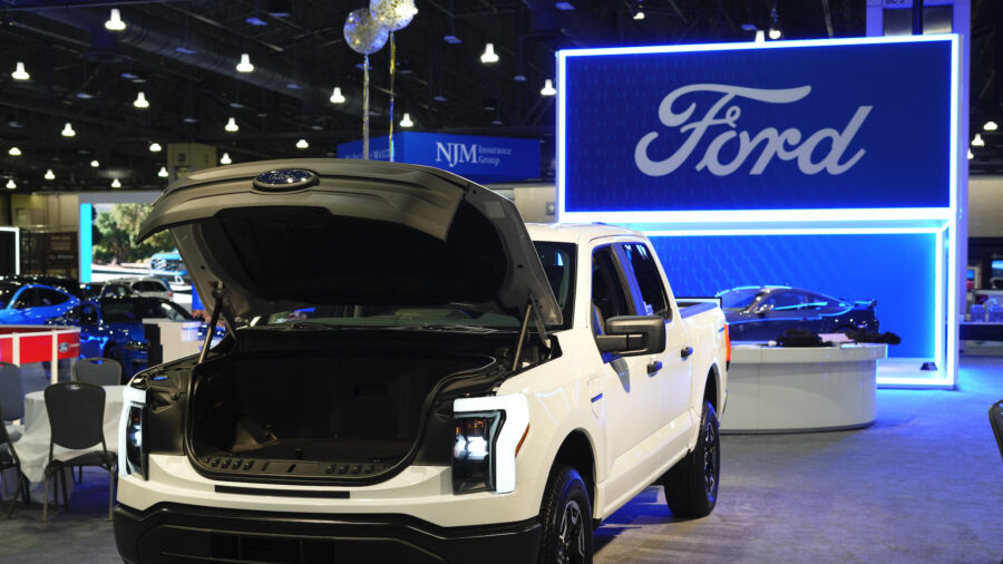 Ford Reports Electric Vehicle Business Lost $2 Billion in 2022