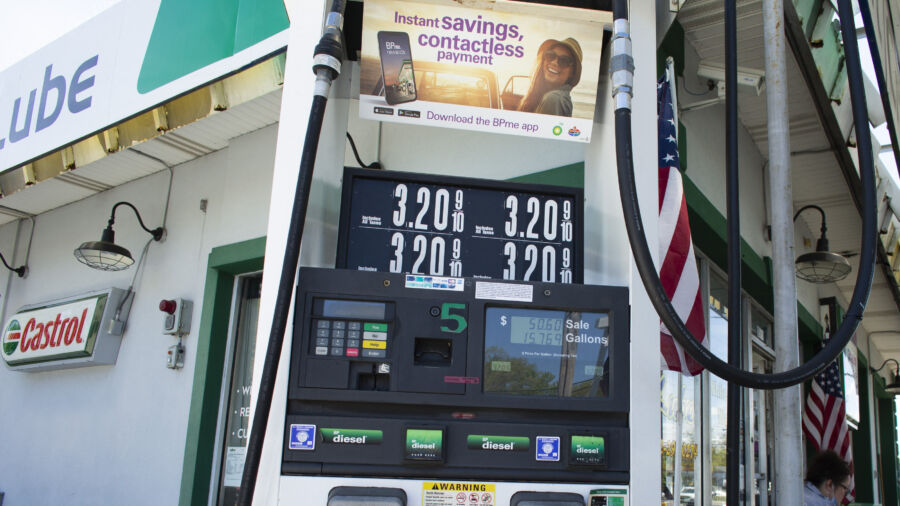 Gas Prices Drop in NJ, Around Nation as Crude Prices Decline