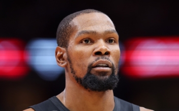 Durant Heads to Phoenix in Blockbuster Trade