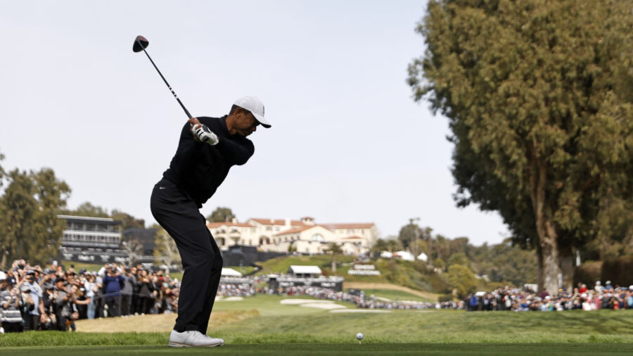Tiger Woods Shoots 3-Over in PGA Return