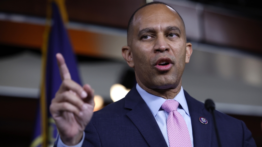 House Minority Leader Jeffries Holds Weekly Press Conference