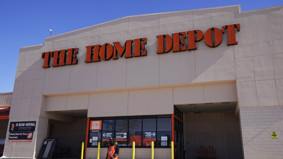 Home Depot Says It Will Raise Pay for US, Canadian Workers