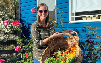 Mom Saves $1,500 a Year Growing Her Own Food, Enough to Sustain Family All Year Round