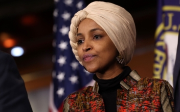 House Passes Resolution to Remove Omar From Foreign Affairs Committee Over &#8216;Antisemitism&#8217;