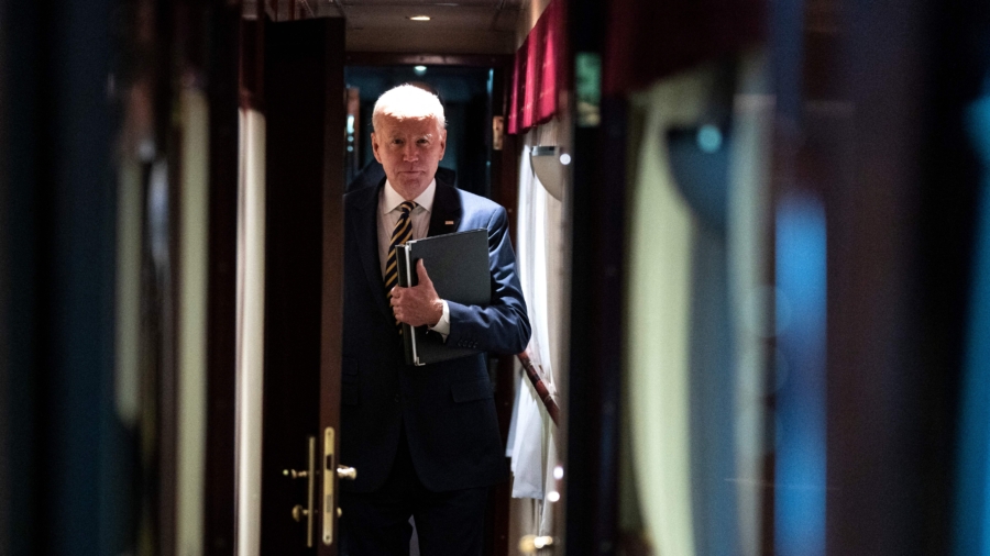 Biden Arrives in Poland After His Secret Trip to Kyiv