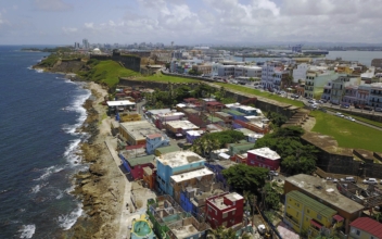 3 Mainland US Tourists Stabbed in Puerto Rico Neighborhood