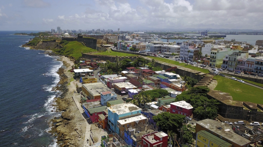 3 Mainland US Tourists Stabbed in Puerto Rico Neighborhood