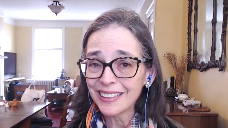 Let Go and Let Grow: Expert on Free-Range Parenting