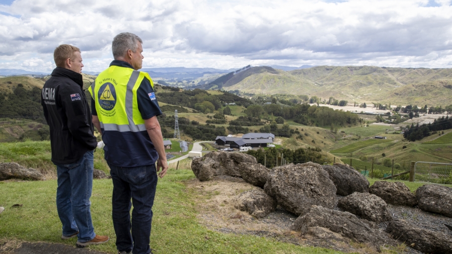 New Zealand Cyclone Fatalities Reach 8; More Deaths Feared