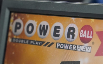 $747 Million Powerball Jackpot up to 9th-Largest as Drawing Nears