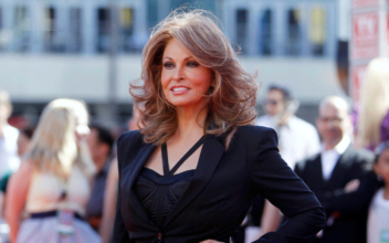 Hollywood Actress Raquel Welch Dies at Age 82