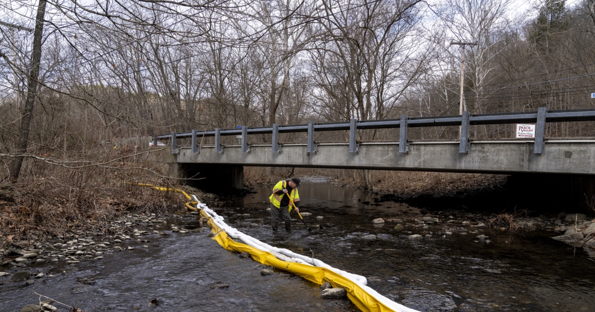Kentucky Water District Closes Ohio River Intake After East Palestine Train Derailment NTD