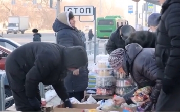 Russian Seniors Live on Expired Food