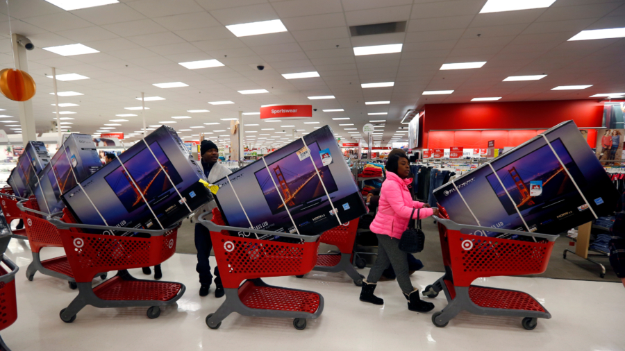 US Retail Sales Post Biggest Gain in Nearly 2 Years