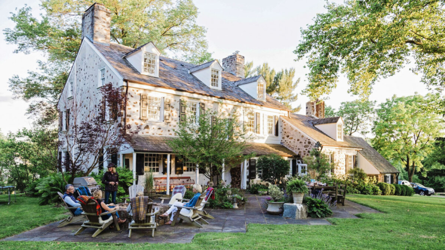 ‘Everyone’s Hungry for Home’: Family Transformed 305-Year-Old Farm Into Their Happy Home