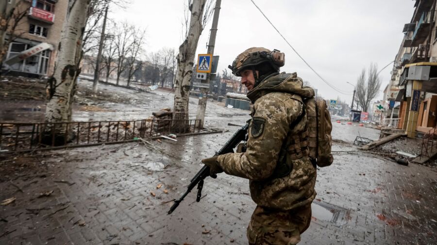 Russians Tighten Noose on Ukraine’s Bakhmut, Putin Warns of Western Espionage