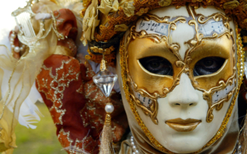 Father-Son Duo Make Masks for Venice Carnival