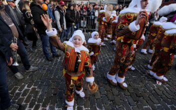 With Ostrich Feathers and Flying Oranges, Belgian Carnival Returns After COVID-19