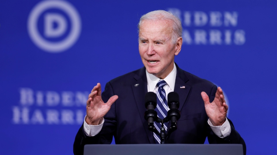Biden Travels to Wisconsin to Promote His Economic Plan