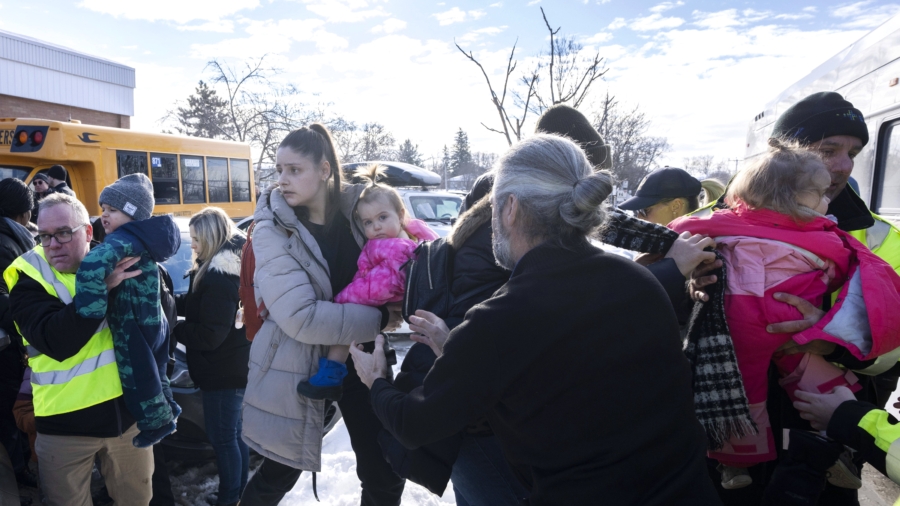 Day Care in Canada Struck by City Bus; 2 Children Dead