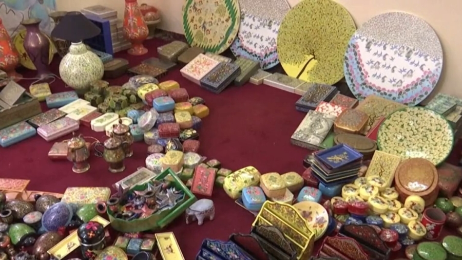 Couple Keeps Alive Ancient Art of Paper-Mache