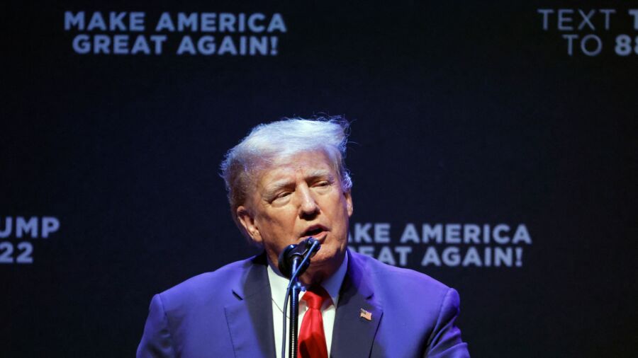 Trump Grand Jury Hears More Evidence: Source