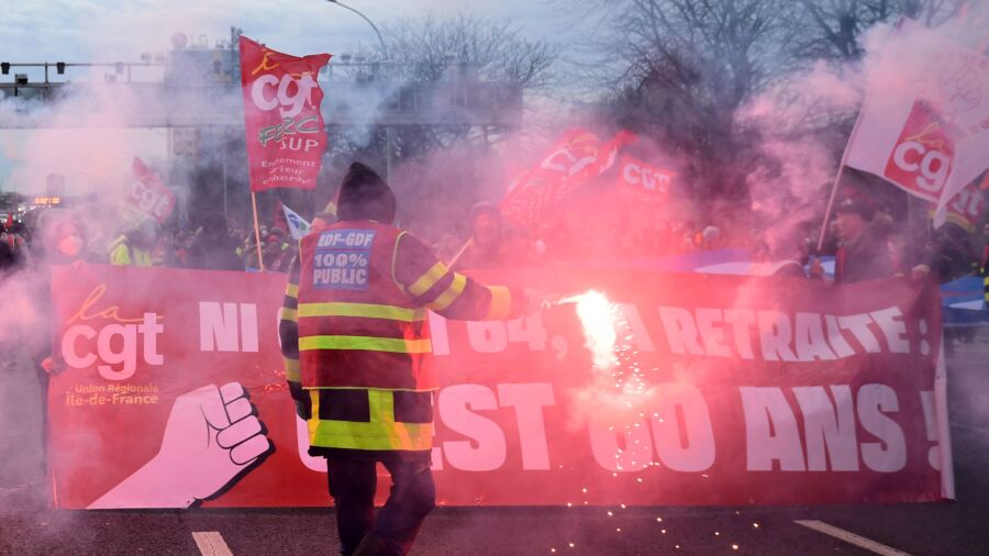 France Pushes Through Pension Change Without Vote, Violence Erupts on the Streets of Paris