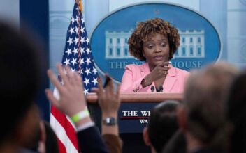White House Holds Daily Briefing (March 16)