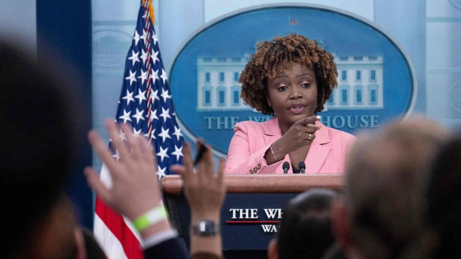White House Holds Daily Briefing (March 16)