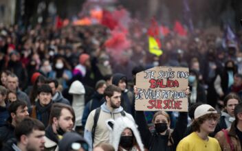 France: Pension Protest Gains Momentum