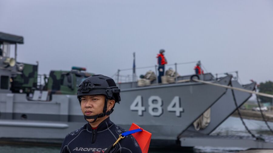 Taiwan: Defense Budget Prep for ‘Total Blockade’