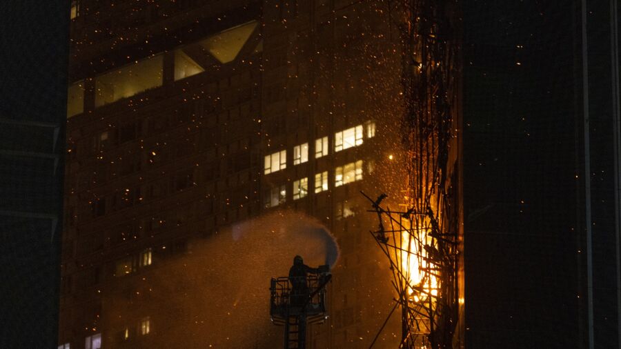 Hong Kong Probes Cause of Blaze in Shopping District
