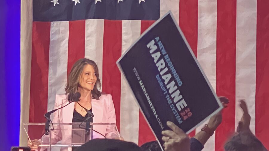 Marianne Williamson Accuses DNC of 'Rigging' Primary System in Favor of Biden