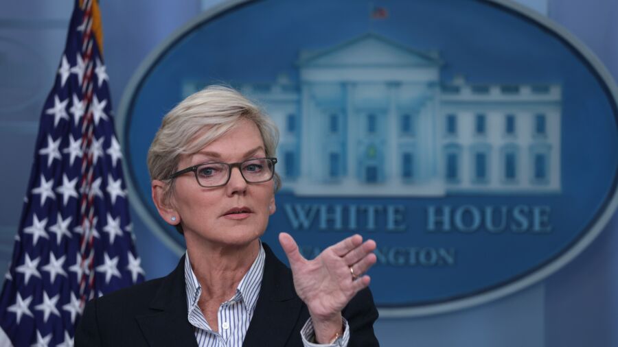 Republicans Ask Energy Secretary to Retract ‘Alarming’ Praise of China’s Climate Efforts