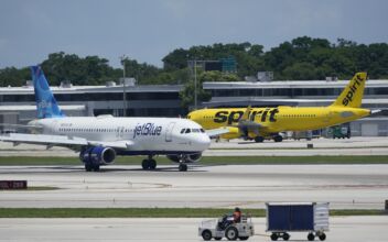 Justice Department Sues to Block JetBlue From Buying Spirit Airlines