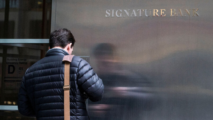 Regulators Announce Closure of NY’s Signature Bank, Which Held Significant Crypto Stakes