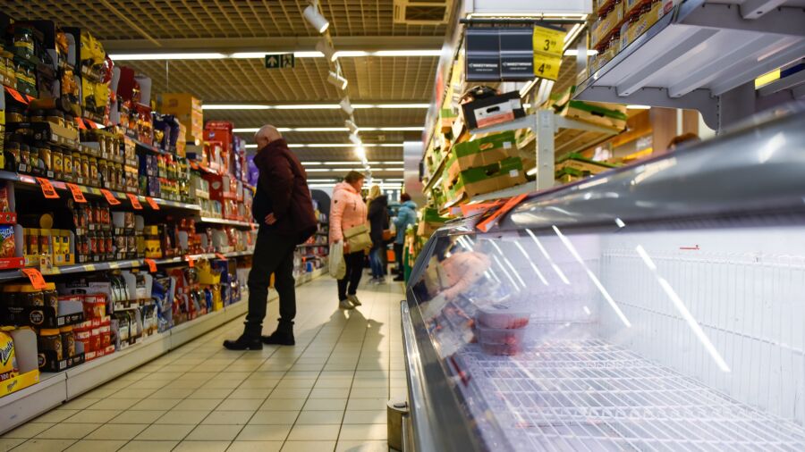 Poland Contends With 26-Year-High Inflation