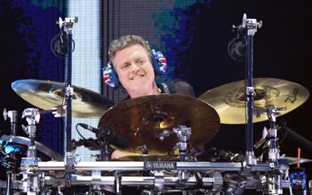 Def Leppard Drummer Recovering From Attack Outside Hotel