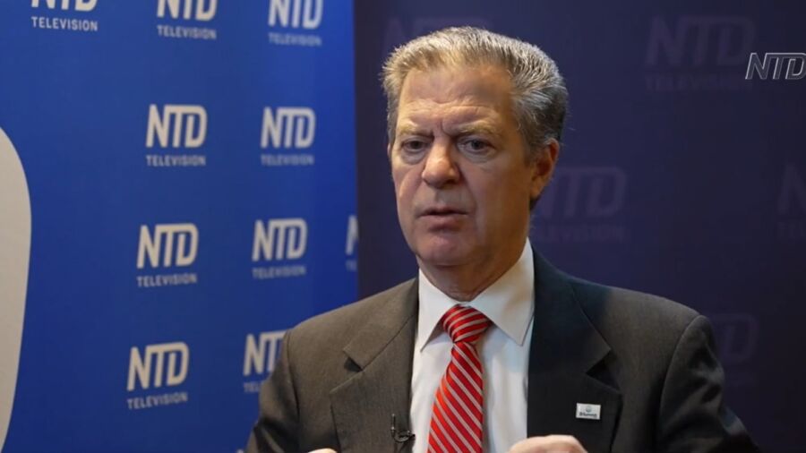 Religion Is the Only Entity That Can Stand Up to the CCP: Brownback