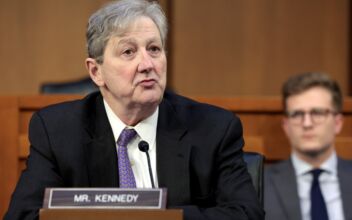 Sen. Kennedy Says Silicon Valley Bank Crisis Could Have Been Avoided