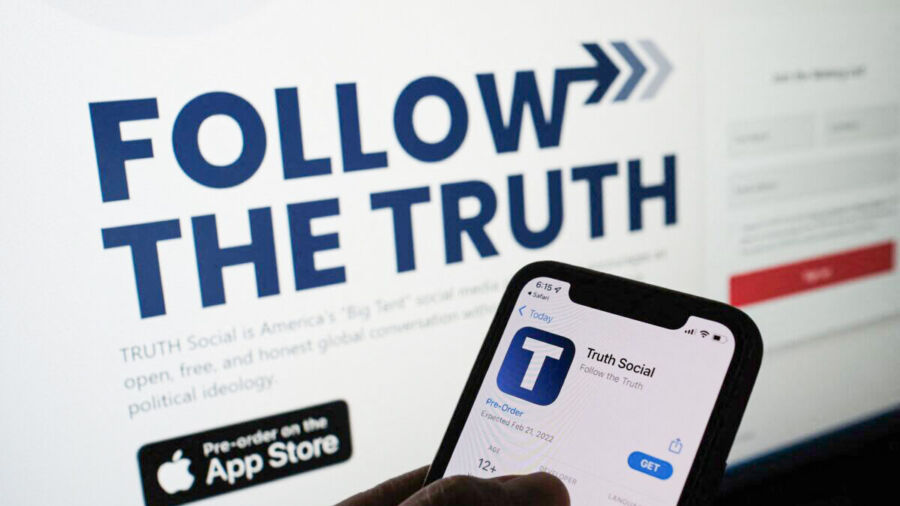 Truth Social's Worth and Investment Prospects Volatile Due to Election: Economist