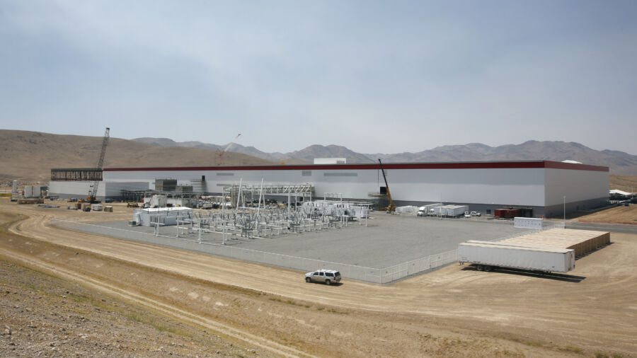 Nevada Approves $330 Million in Tesla Tax Abatements Over Gigafactory Expansion