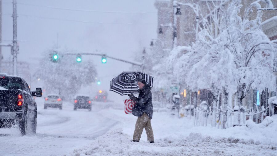 Northeast Winter Storm Shuts Schools, Knocks Out Power