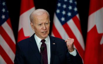 Biden Says Deposits Are Safe, US Banks in ‘Pretty Good Shape’