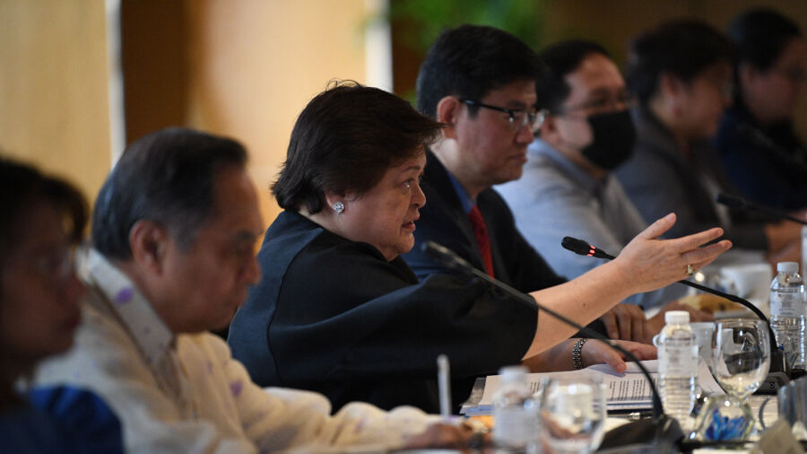 Philippines: 42 Chinese Ships Seen Near Disputed Island