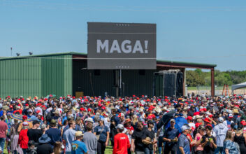 Trump Opens First 2024 Rally With Recording of Jan. 6 Prison Choir